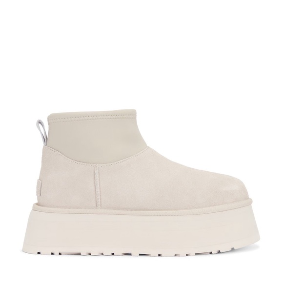 NWT never worn! Women’s classic UGG mini dipper puffer in ‘white ceramic’ - Picture 2 of 3